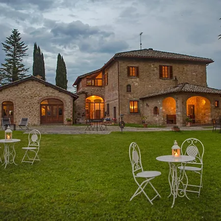 Egle Perugia Pensión Cenerente